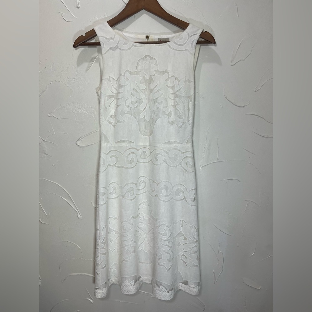 Cremieux Tamera A-Frame Lace Cocktail Dress SZ 2
